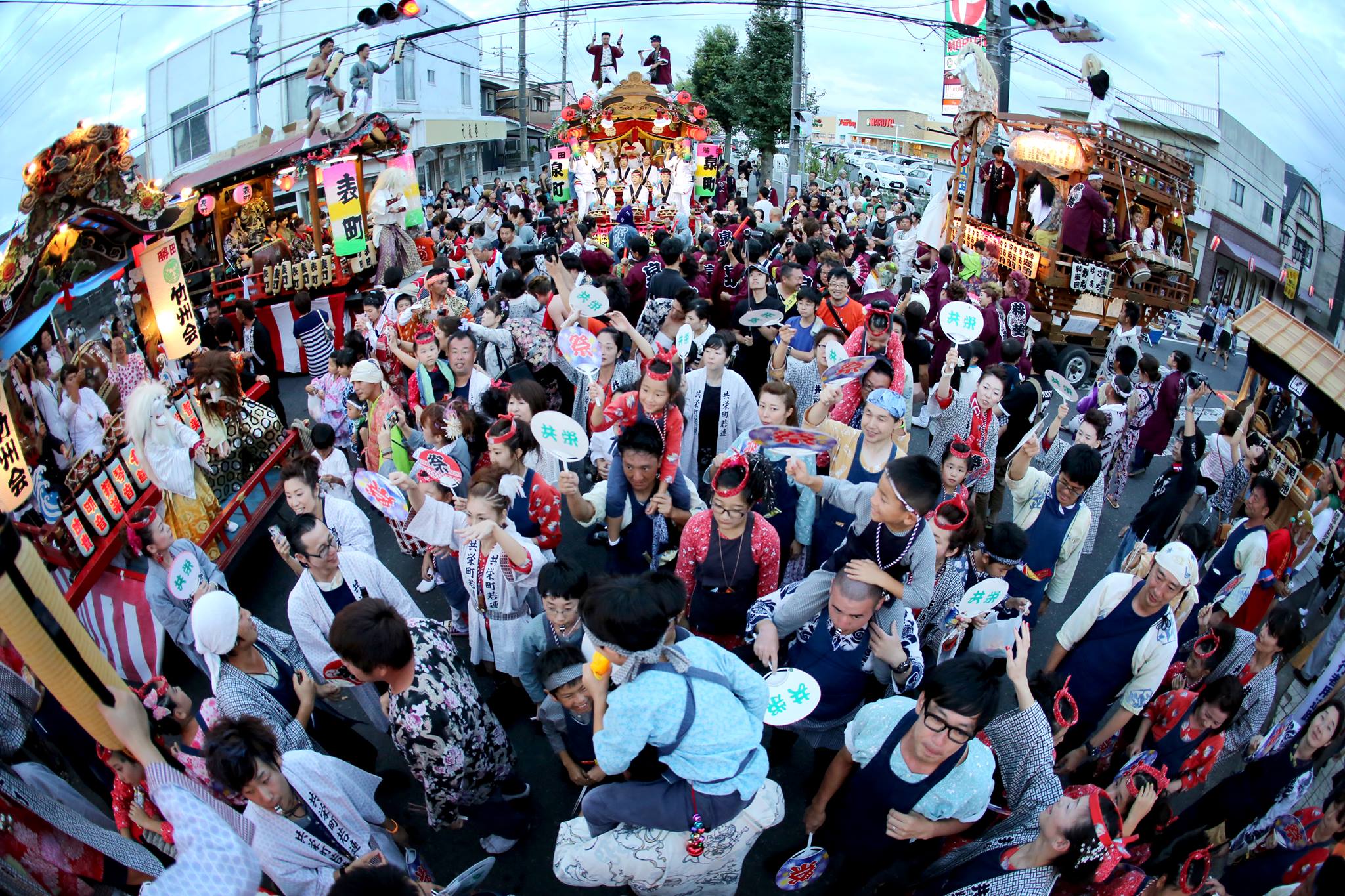 山車・神輿 第28回ひたちなか祭り開催テーマ「今年の主役は君たちだ!!」